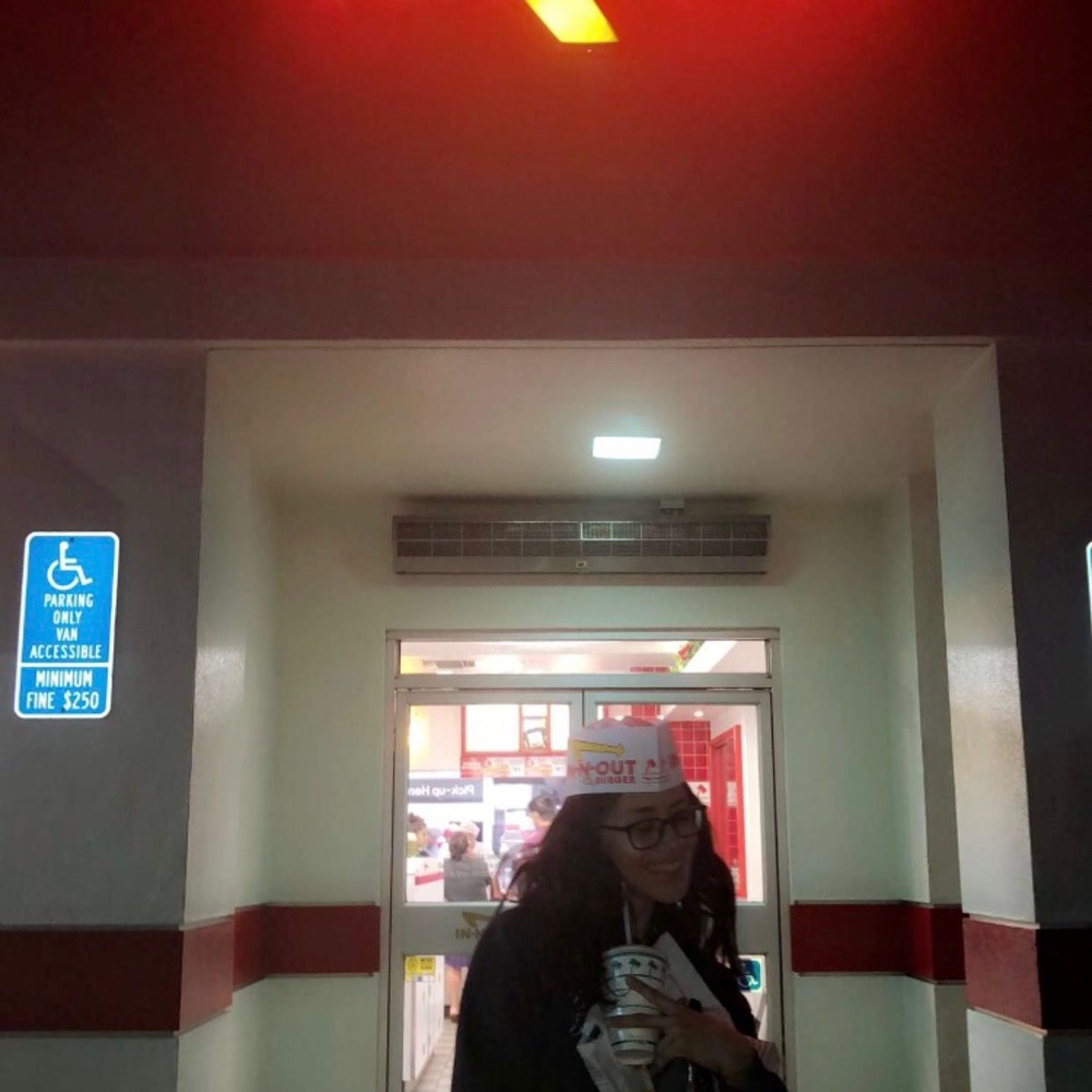 Meet your Posher, Chloe